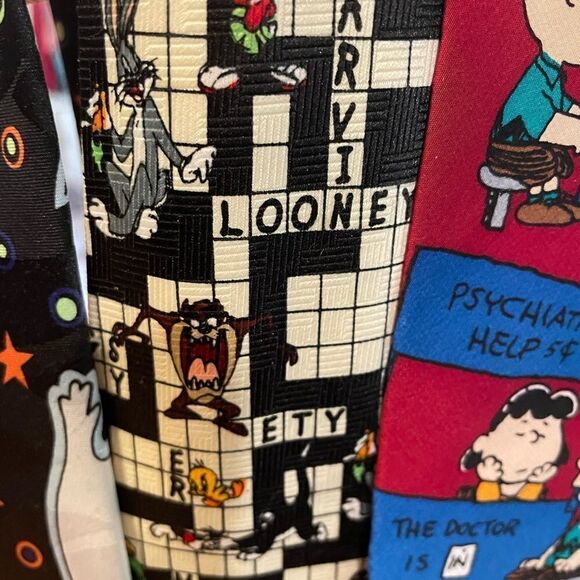 Vintage Ties Peanuts Looney Tunes Halloween made in Korea - Picture 11 of 14